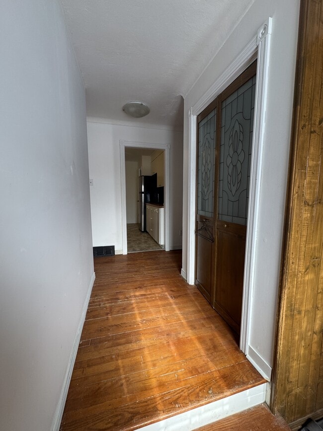 89 Rue Bagot in Gatineau, QC - Building Photo - Building Photo