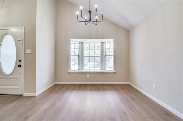 5529 Village Green Dr in Mesquite, TX - Building Photo - Building Photo