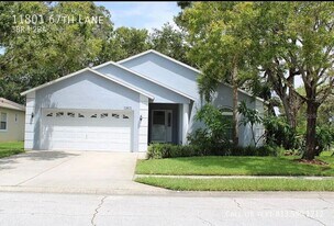 11801 67th Ln in Largo, FL - Building Photo