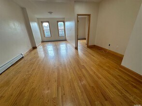 79-13 Jamaica Ave-Unit -3 FL in Queens, NY - Building Photo - Building Photo