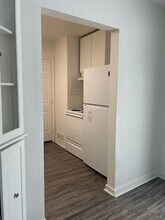 24 Goodrich Ave in Hillsdale, MI - Foto de edificio - Building Photo