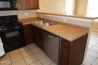 14217 Otter Point Ct in El Paso, TX - Building Photo - Building Photo