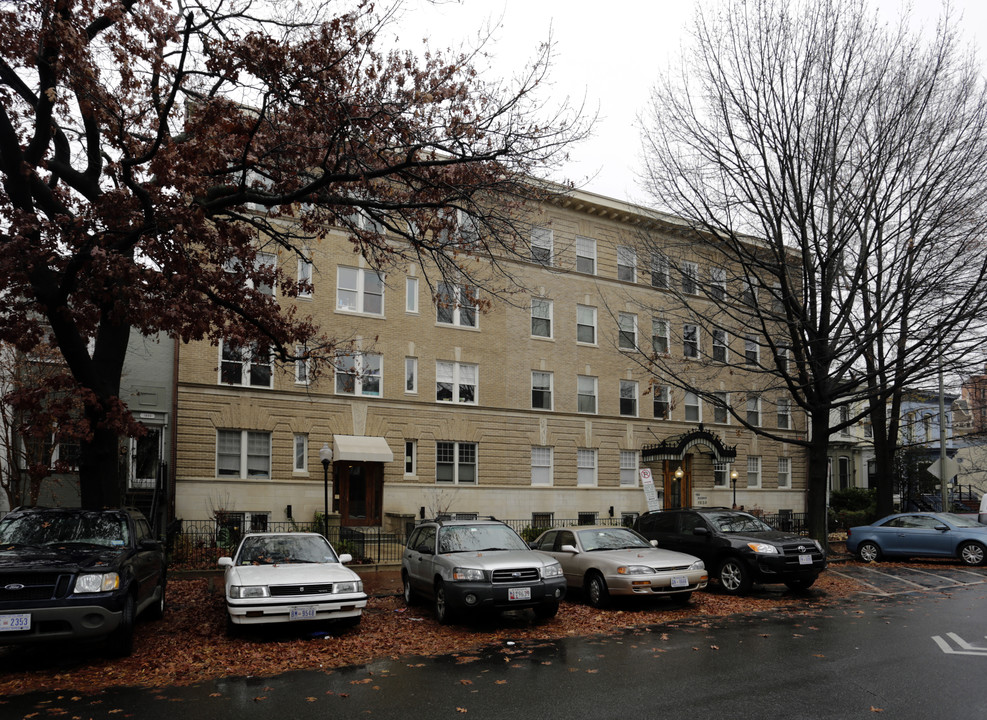 The Haddon in Washington, DC - Building Photo