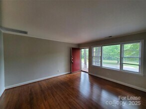 3818 Winfield Dr in Charlotte, NC - Building Photo - Building Photo