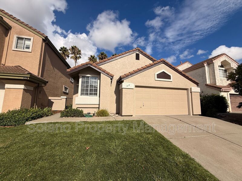 316 Stamper Cir in Suisun City, CA - Building Photo