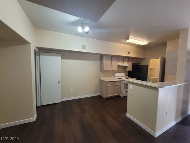 property at 2615 W Gary Ave