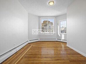 40 William St in Medford, MA - Building Photo - Building Photo