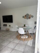 27 NW 44th St in Miami, FL - Building Photo - Building Photo