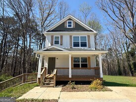 305 Martin Cir in Athens, GA - Building Photo