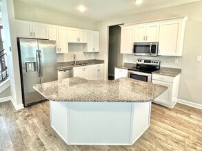 5592 Tucker Lndg in Horn Lake, MS - Building Photo - Building Photo