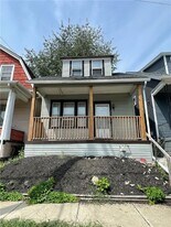 2115 6th Ave in Beaver Falls, PA - Building Photo