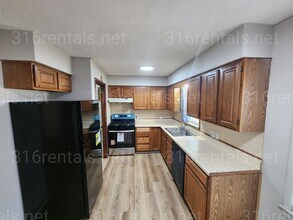 1742 N Pennsylvania Ave in Wichita, KS - Building Photo - Building Photo