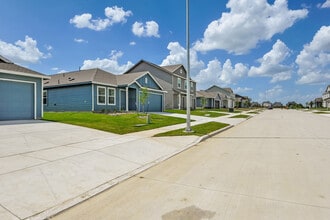 30 West Luxury Rental Homes in Fort Worth, TX - Building Photo - Building Photo
