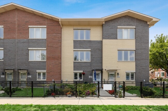 property at 3505 S Parnell Ave