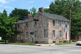 331 W 2nd St Apartments