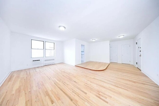 property at 2900 Ocean Ave