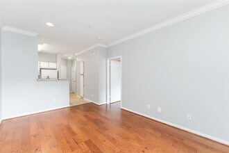 3231 Allen Pkwy, Unit 1211 in Houston, TX - Foto de edificio - Building Photo