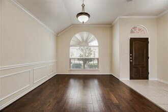 12811 Greenhaven Dr in Frisco, TX - Building Photo - Building Photo