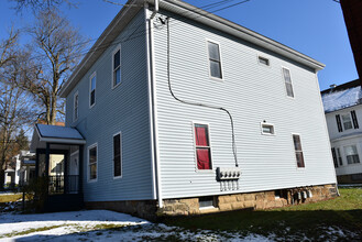 653 No Main St in Meadville, PA - Building Photo - Building Photo