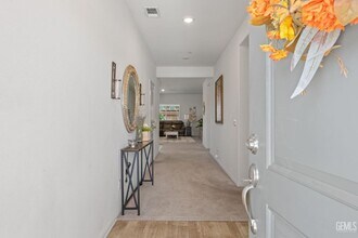 10812 Asuncion Pl in Bakersfield, CA - Building Photo - Building Photo