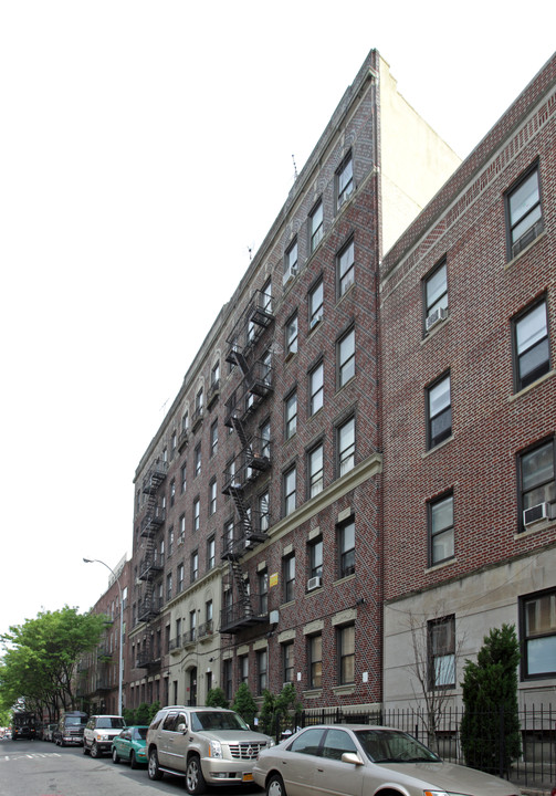 326 Lincoln Pl in Brooklyn, NY - Building Photo