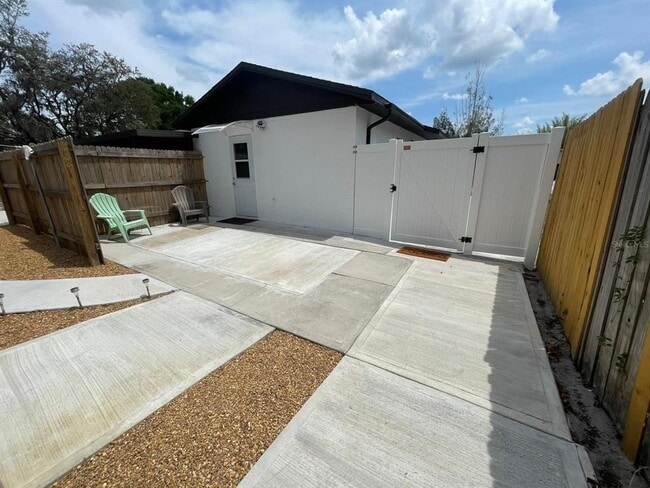 property at 2533 Brampton Ct