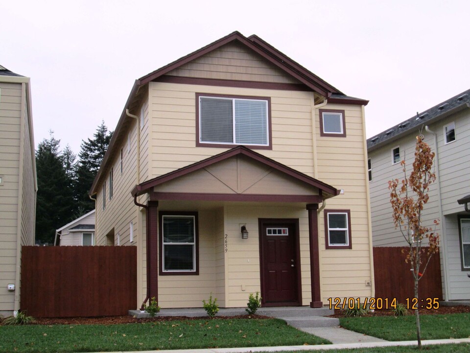 2659 NE 87th Ave in Vancouver, WA - Foto de edificio