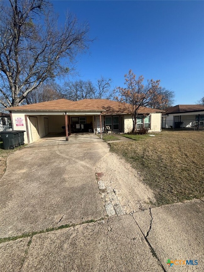 property at 1206 Middleton St