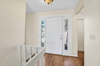 1849 Lemontree Ln in Loveland, OH - Foto de edificio - Building Photo