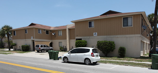 107-109 2nd St S in Jacksonville Beach, FL - Building Photo - Building Photo