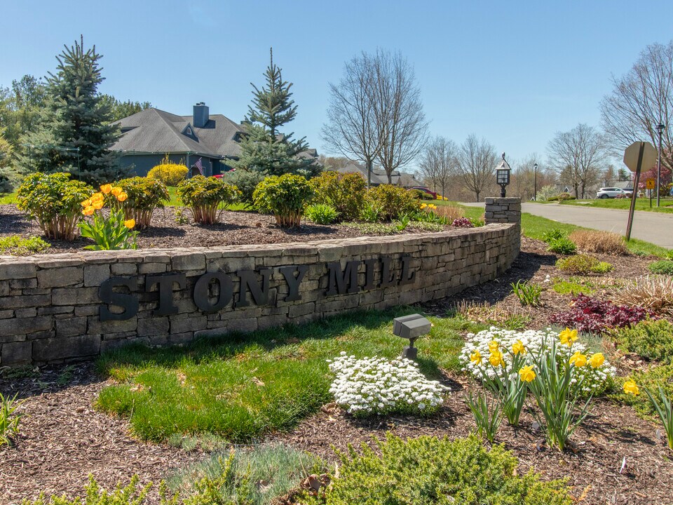 59 Stony Mill Ln in Berlin, CT - Building Photo