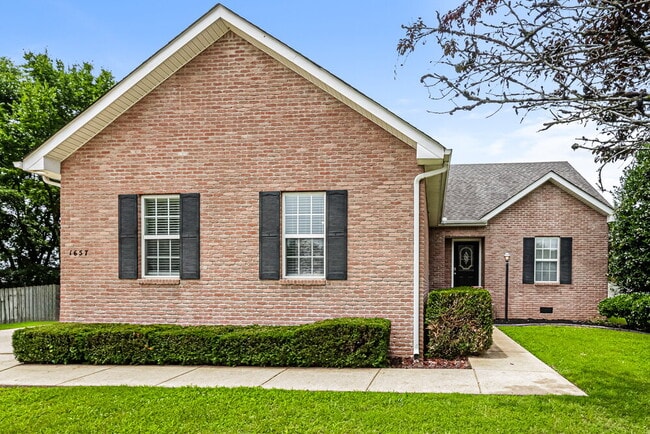 1657 O Green Cove