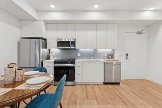 Onyx on Park in San Diego, CA - Foto de edificio - Building Photo