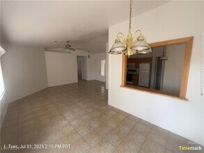5227 Portland Ct in North Las Vegas, NV - Building Photo - Building Photo