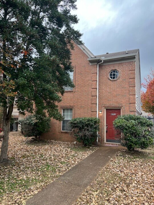 8352 Keeli Cove in Memphis, TN - Building Photo