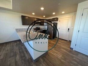 1261 Crestmore Dr in Gardnerville, NV - Building Photo - Building Photo