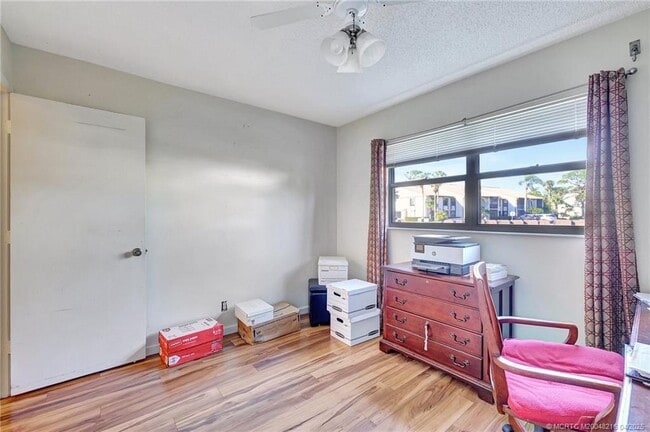 property at 1514 SW Silver Pine Way