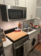 585 Beacon St, Unit B in Boston, MA - Building Photo - Building Photo
