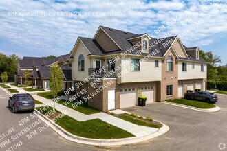 2688 Barrington Square in Auburn Hills, MI - Building Photo - Building Photo