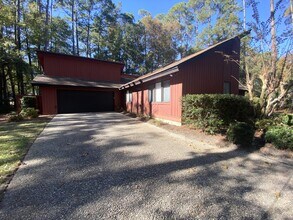 138 High Bluff Rd in Hilton Head Island, SC - Building Photo - Building Photo