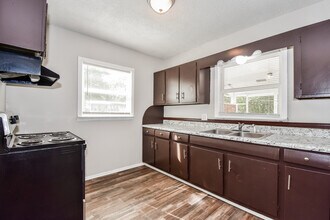 1736 Morninglo Ln in Columbia, SC - Building Photo - Building Photo