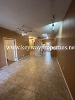 10420 Gutierrez Rd NE in Albuquerque, NM - Building Photo