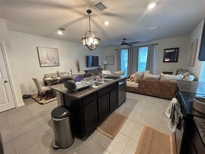 13694 NW 9th Rd in Newberry, FL - Building Photo - Building Photo