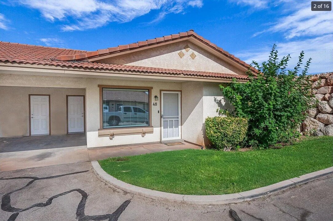 1075 1400 W St in Saint George, UT - Building Photo