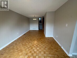 115 Tall Grass Trail in Vaughan, ON - Building Photo - Building Photo