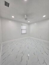 4778 Carver St in Greenacres, FL - Building Photo - Building Photo