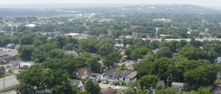 2416 Albion St, Unit C in Nashville, TN - Building Photo - Building Photo