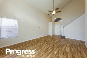 20835 N 2nd Ave in Phoenix, AZ - Foto de edificio - Building Photo