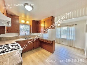 1024 E Hampton Way in Fresno, CA - Building Photo - Building Photo