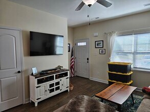 410 Justice Farm Dr in Sneads Ferry, NC - Building Photo - Building Photo